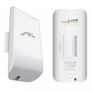 Ubiquiti 2.4GHz NanoStation locoM2